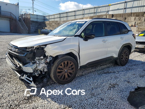 Subaru Forester 2025 - Image 1 of 14