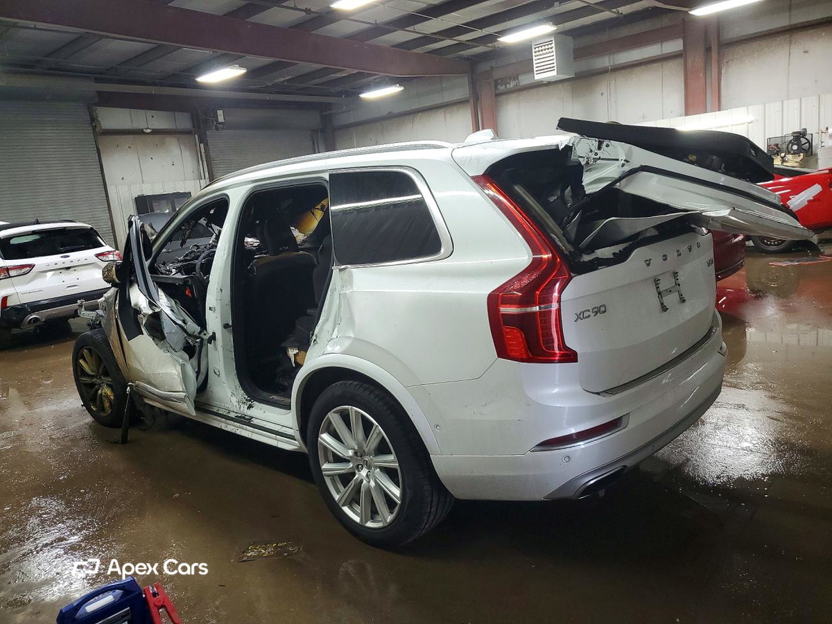 Volvo XC90 2017