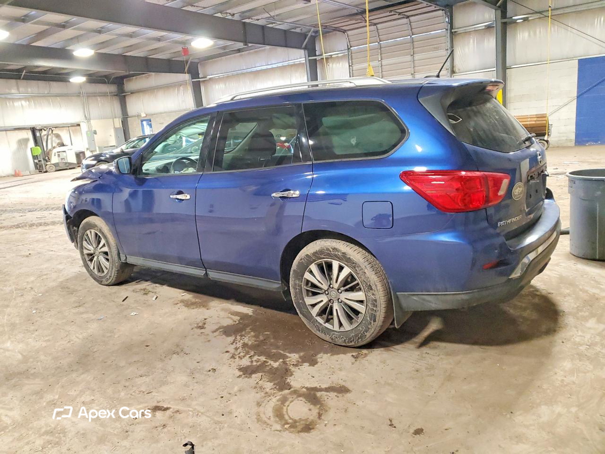 Nissan Pathfinder 2018