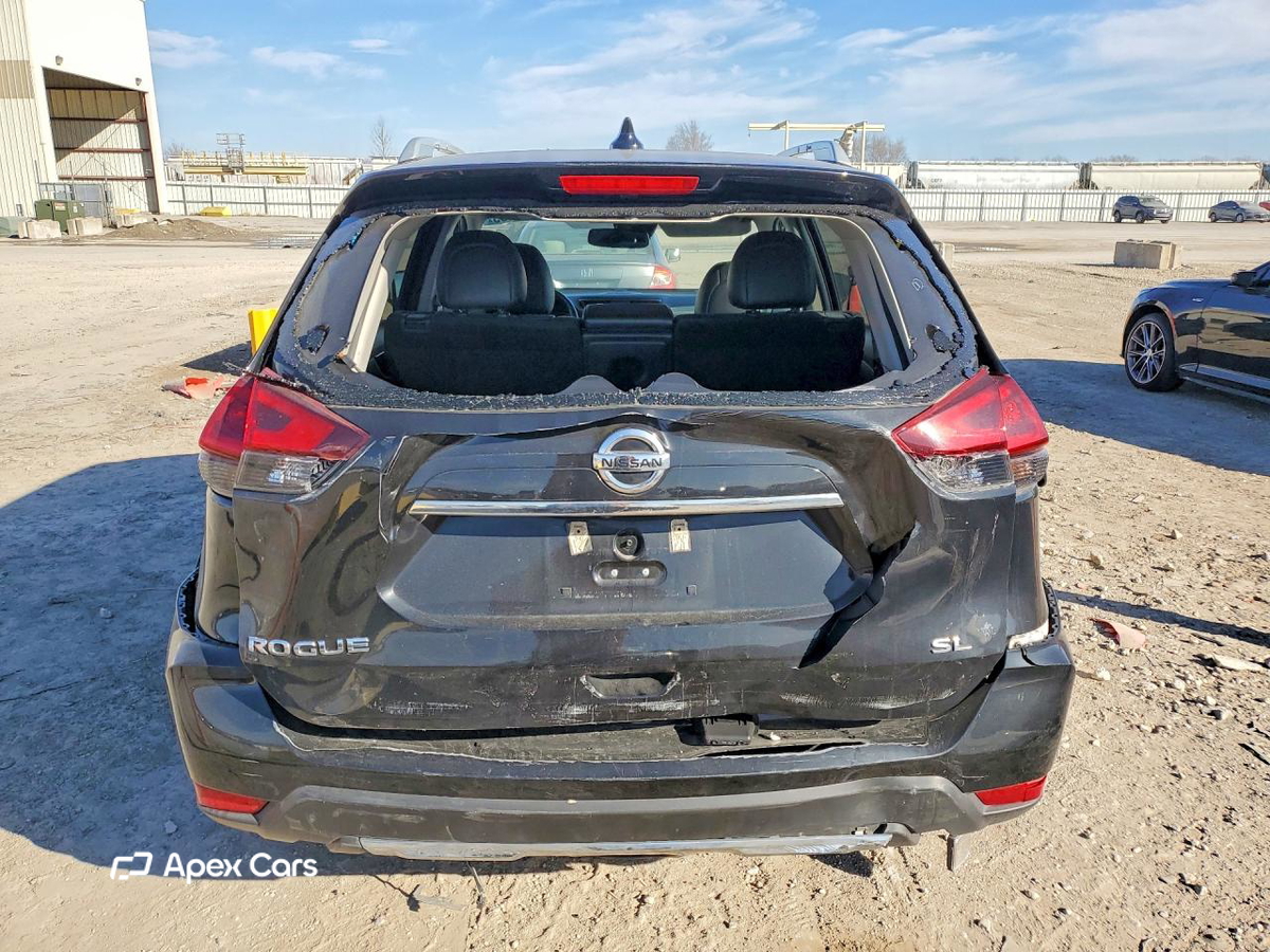 Nissan Rogue 2018