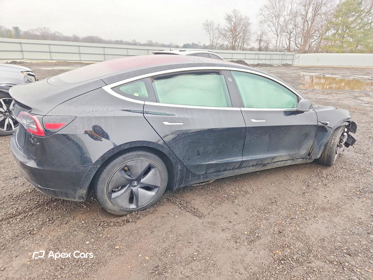 Tesla Model 3 2018