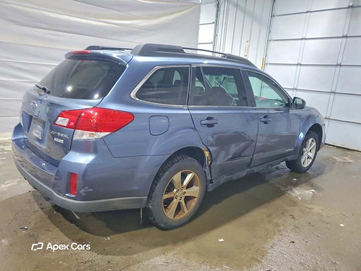 Subaru Outback 2013