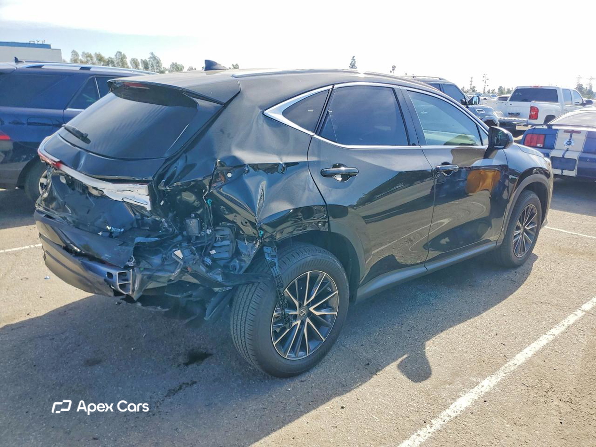 Lexus NX 2023