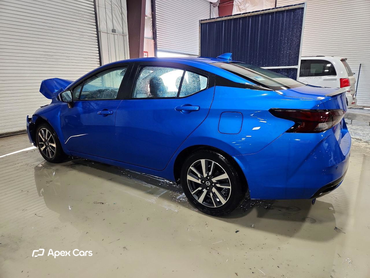 Nissan Versa 2021