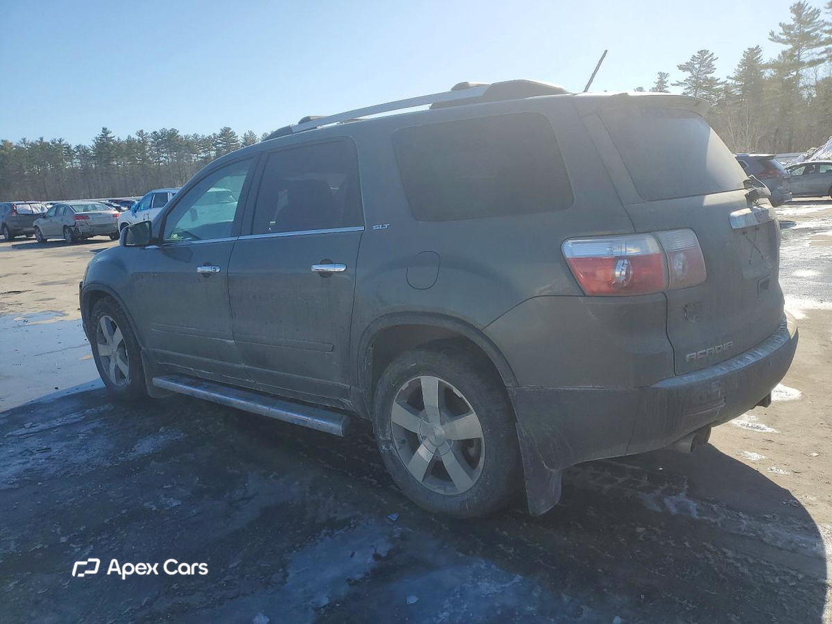 GMC Acadia 2011