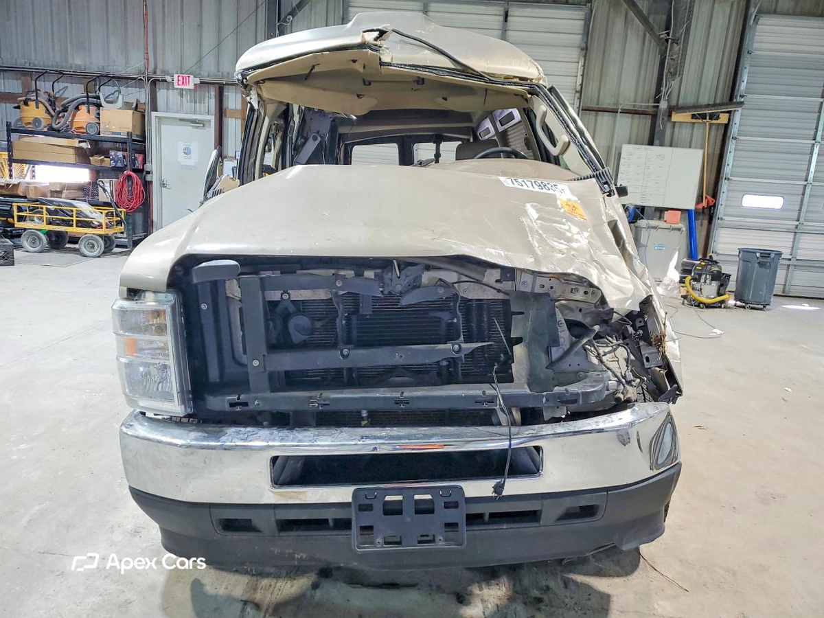 Ford Econoline 2008
