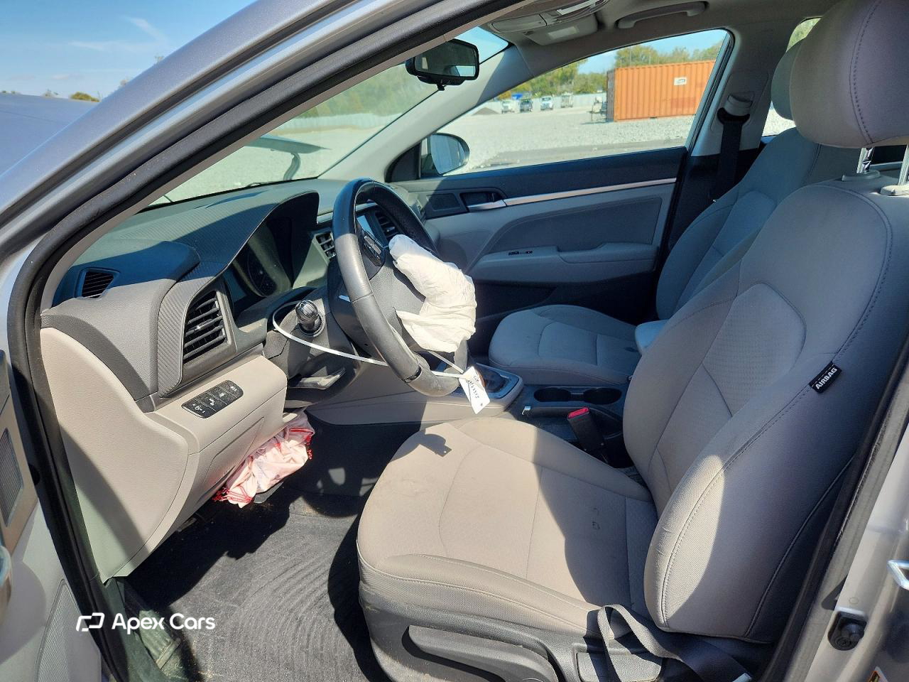 Hyundai Elantra 2020
