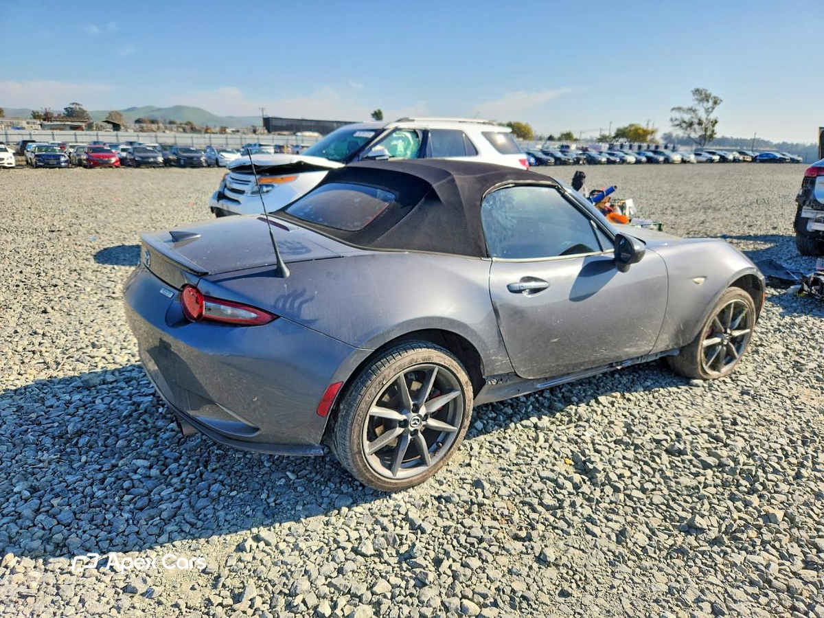 Mazda MX-5 2017