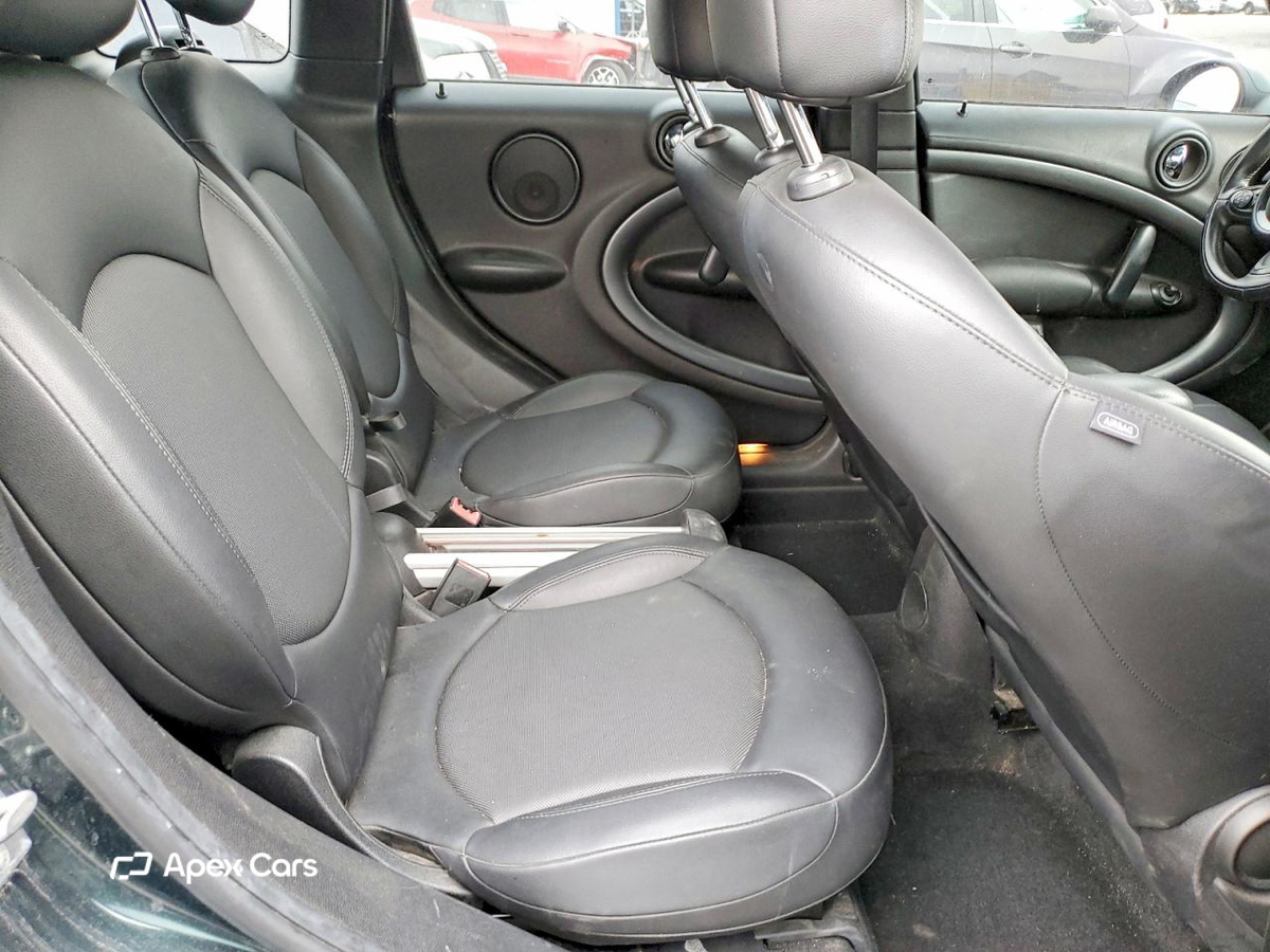 MINI Cooper 2012