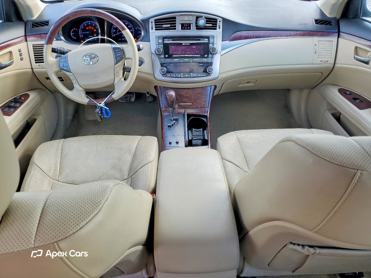 Toyota Avalon 2011