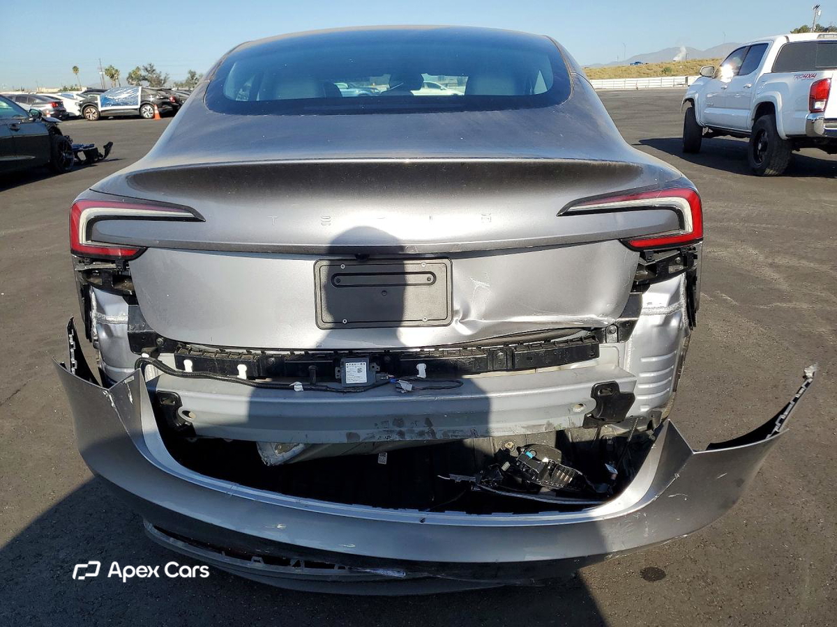 Tesla Model 3 2025