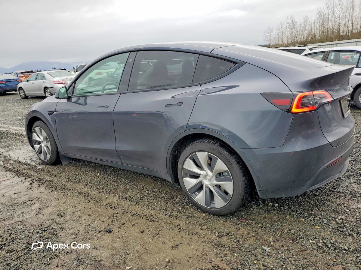 Tesla Model Y 2022