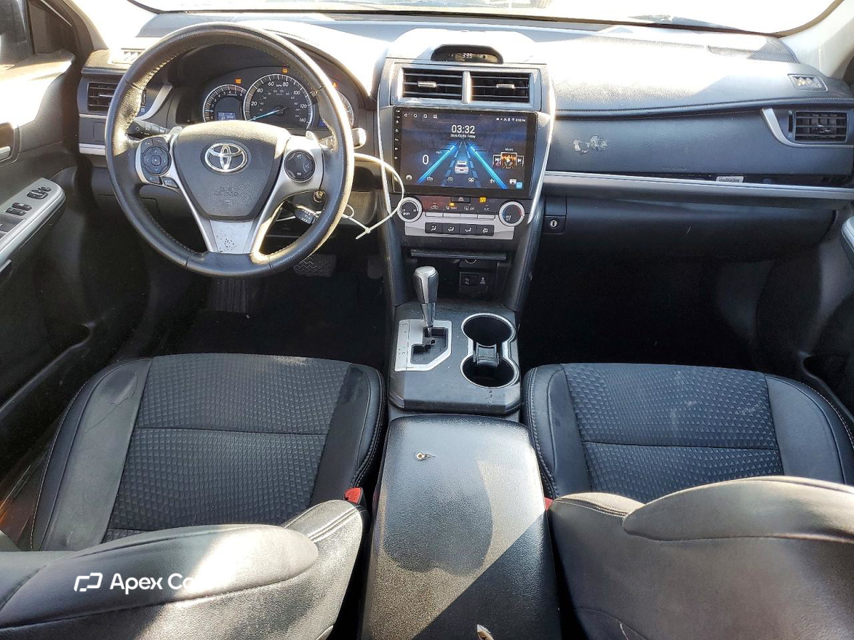 Toyota Camry 2012
