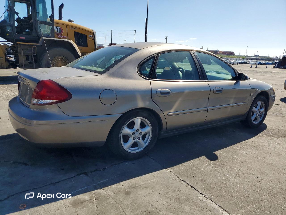 Ford Taurus 2004