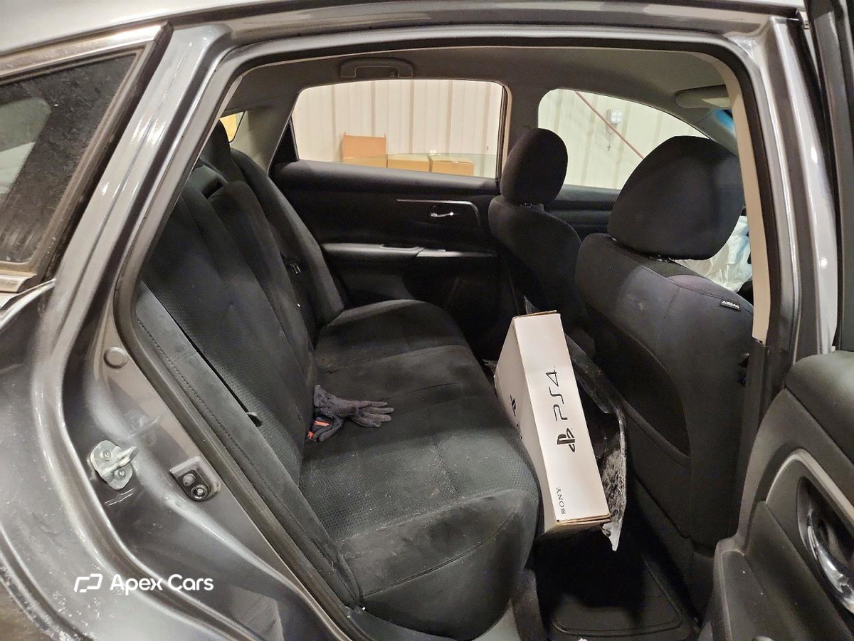 Nissan Altima 2015