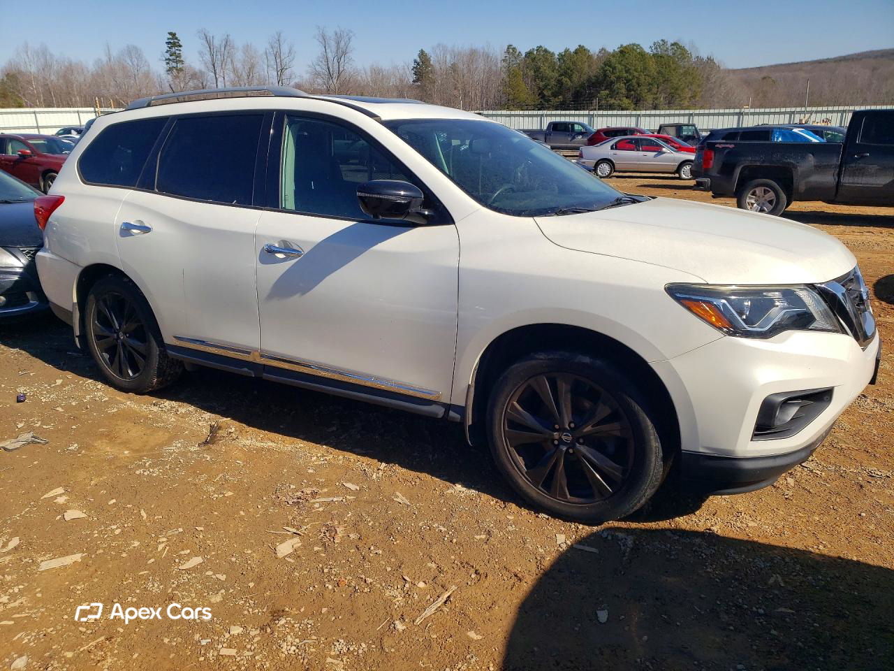Nissan Pathfinder 2017