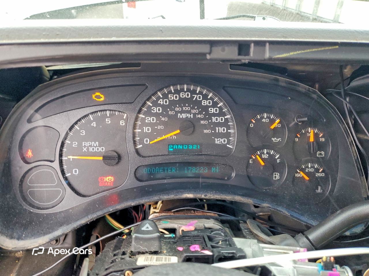 Chevrolet Avalanche 2005
