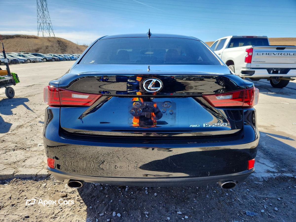 Lexus IS 2014