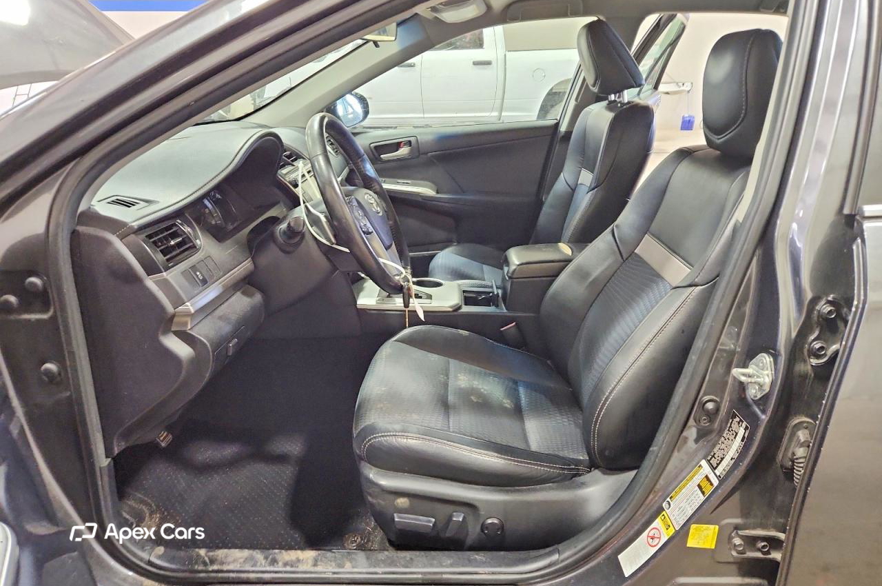 Toyota Camry 2012