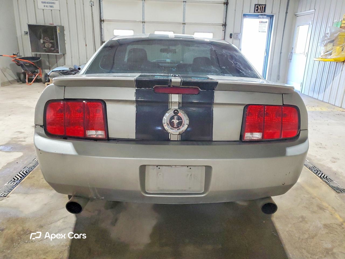 Ford Mustang 2008