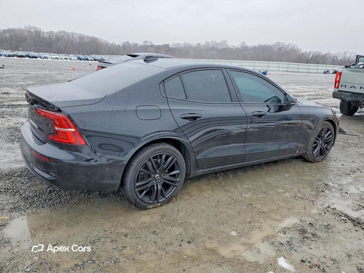Volvo S60 2024
