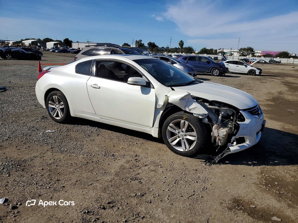 Nissan Altima 2013