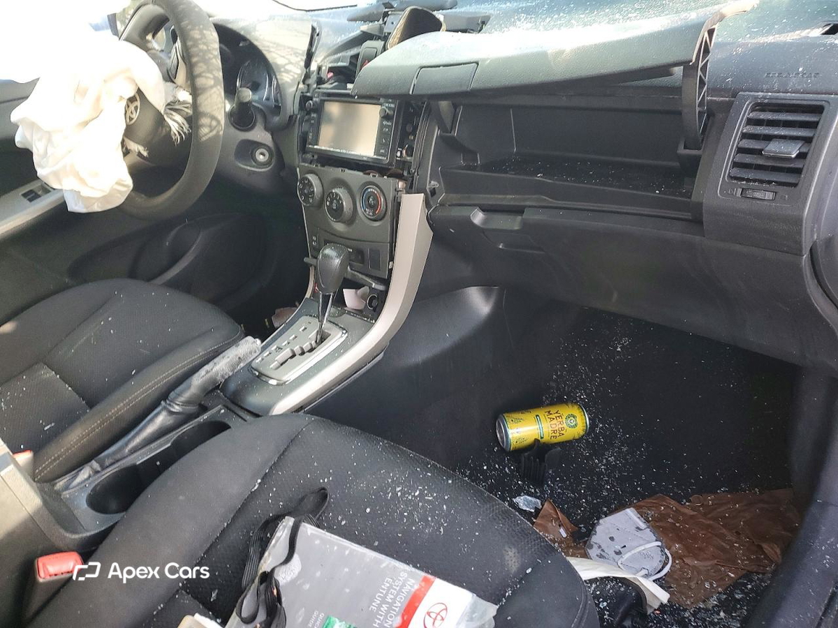 Toyota Corolla 2012