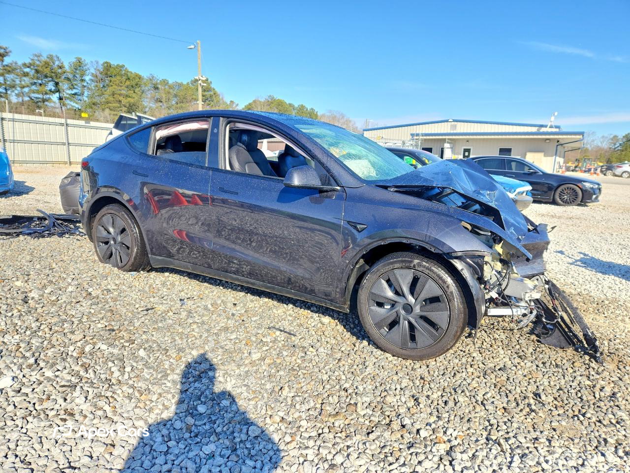Tesla Model Y 2024