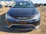 Chrysler Pacifica 2017