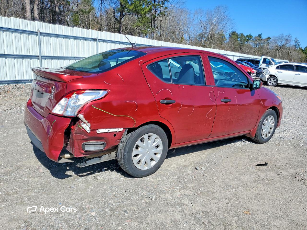 Nissan Versa 2017