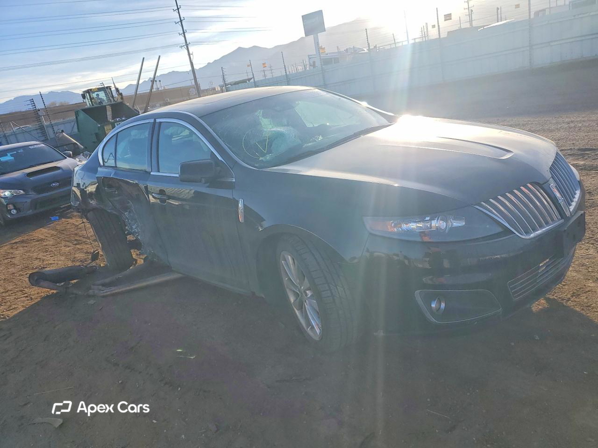 Lincoln MKS 2012