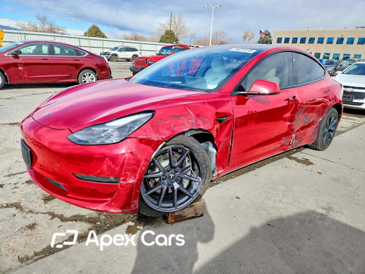 Tesla Model 3 2022 - Image 1 of 13