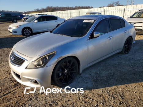 Infiniti Q40 2015 - Image 1 of 12
