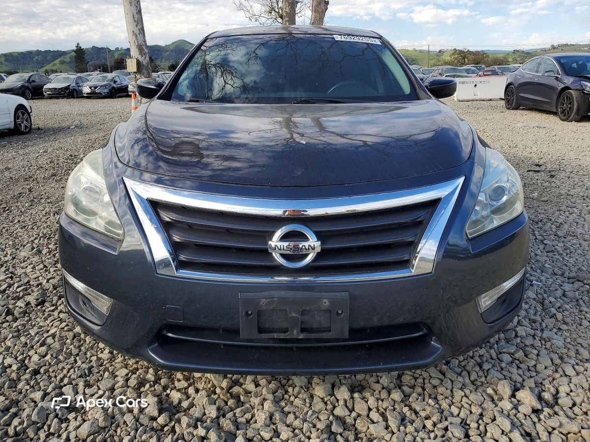 Nissan Altima 2014