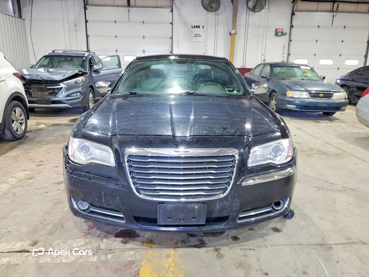 Chrysler 300 2012