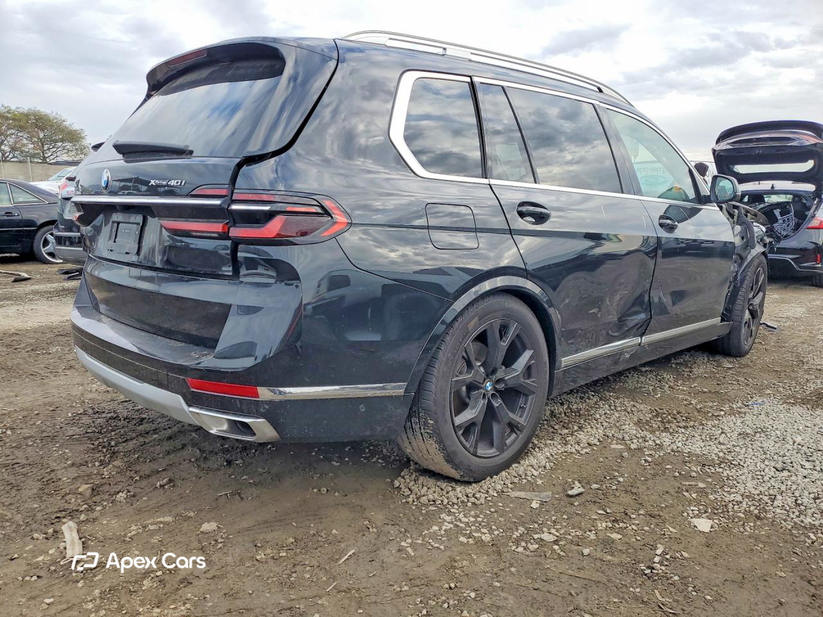 BMW X7 2025