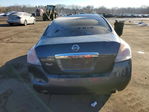 Nissan Altima 2010