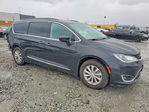 Chrysler Pacifica 2017