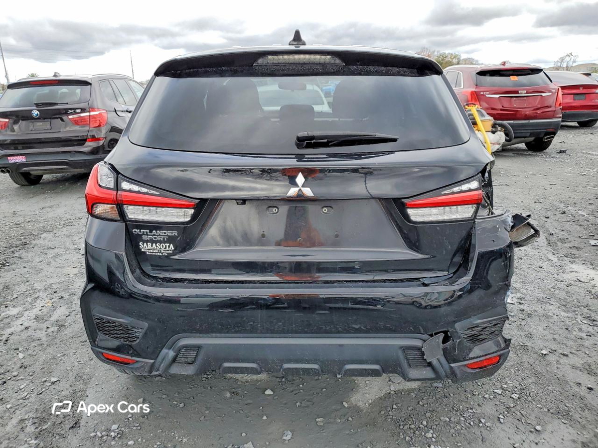 Mitsubishi Outlander 2020