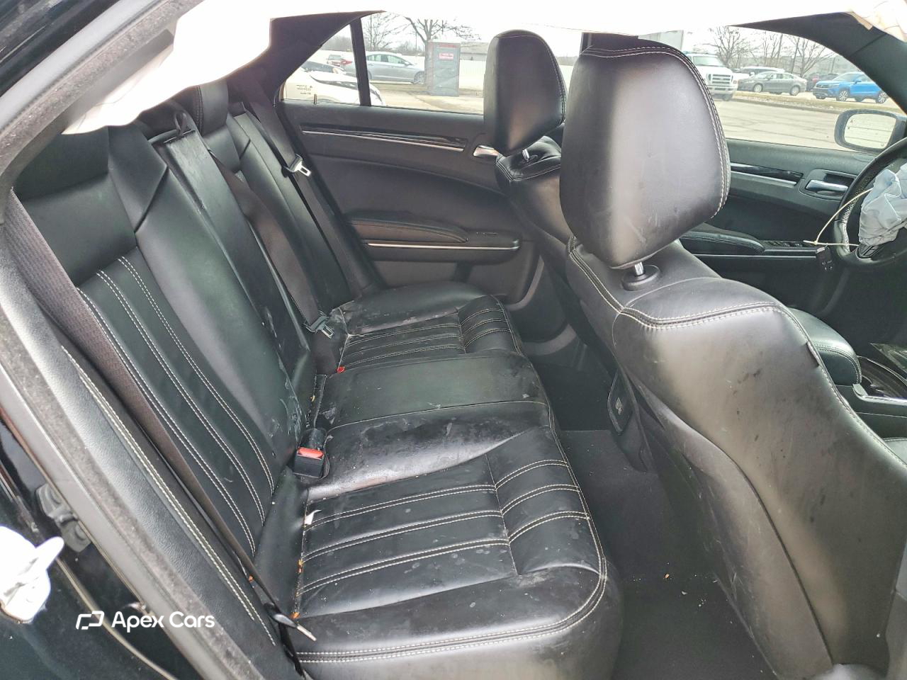 Chrysler 300 2022