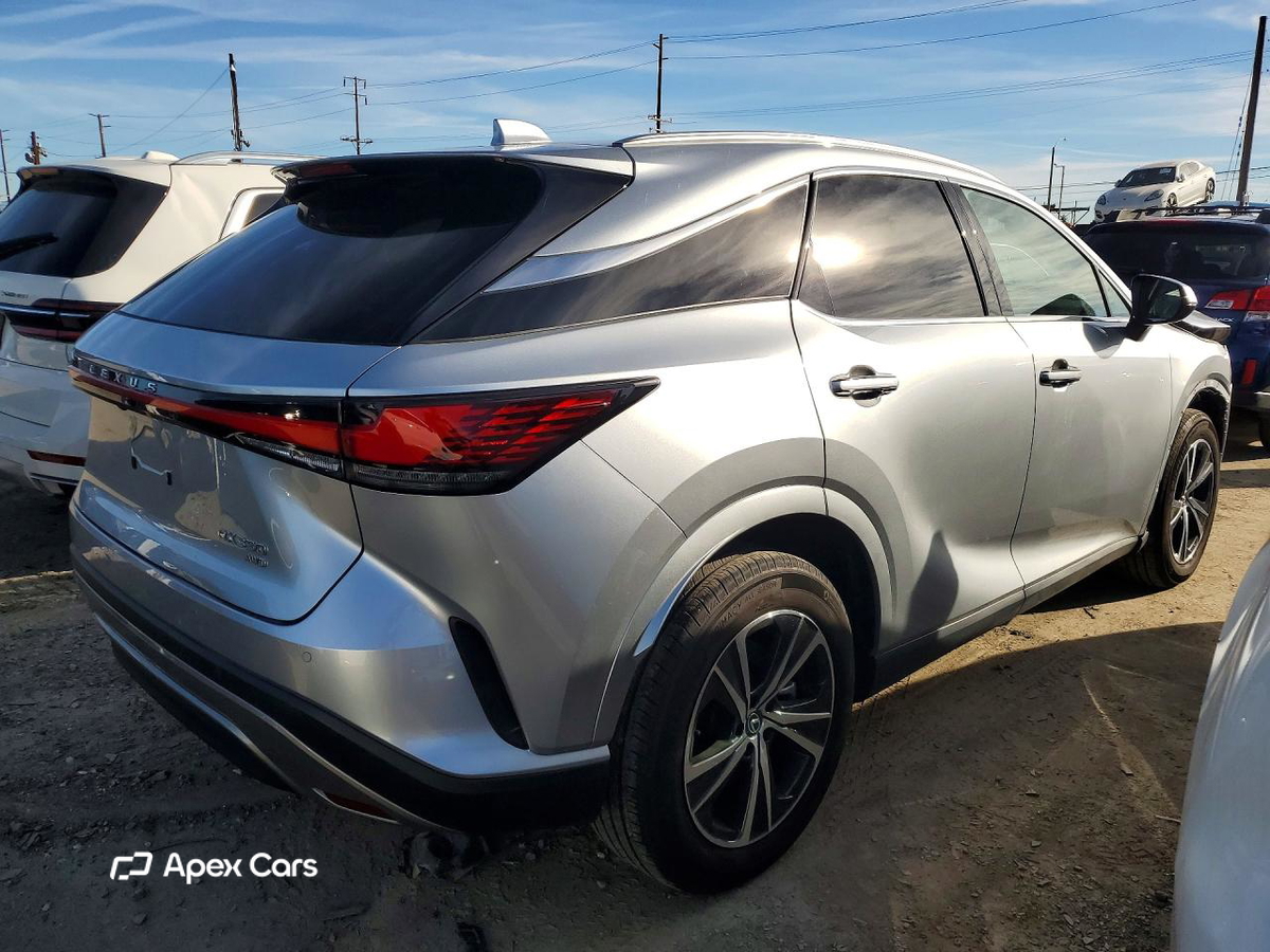 Lexus RX 2023