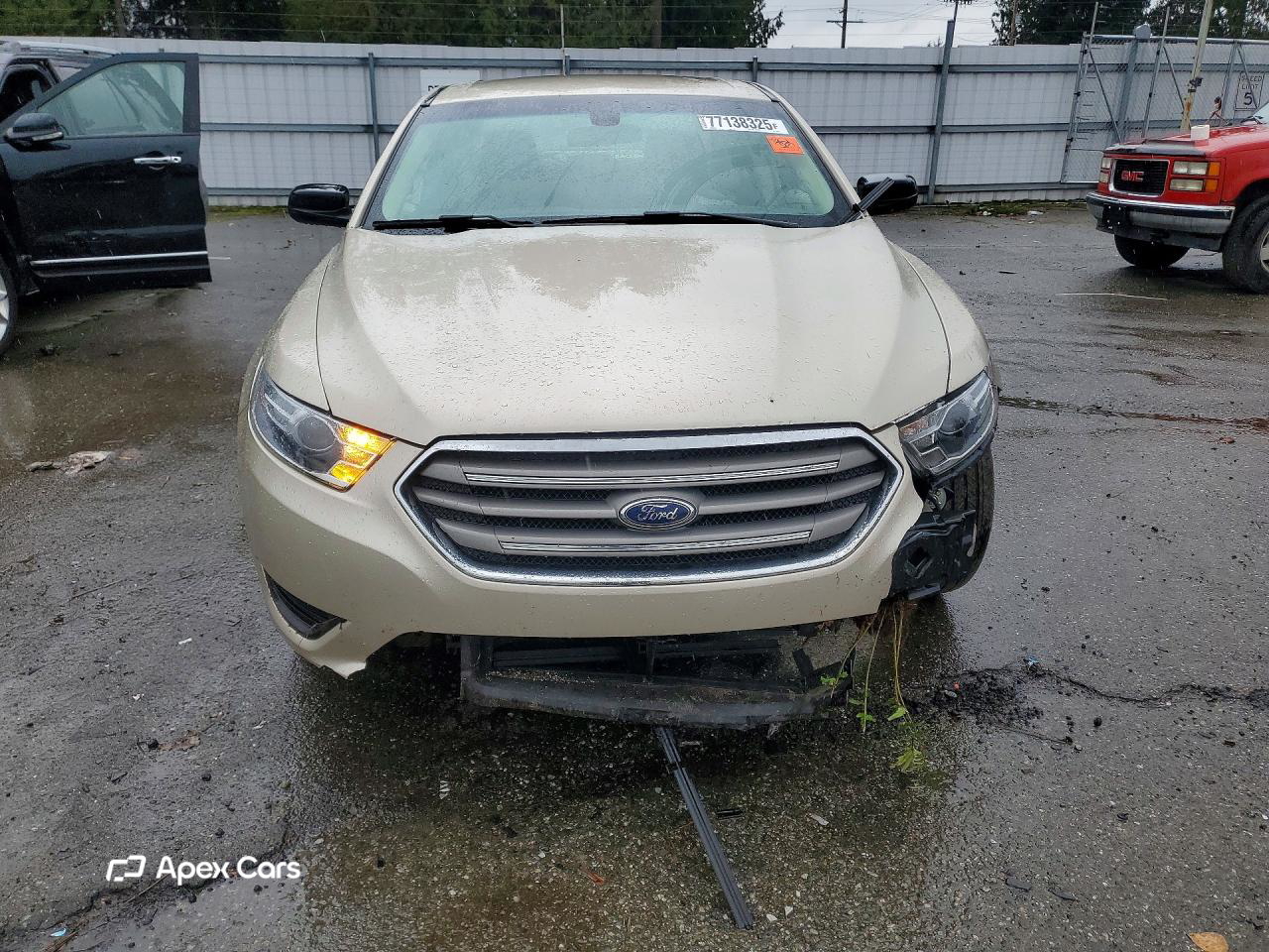 Ford Taurus 2017