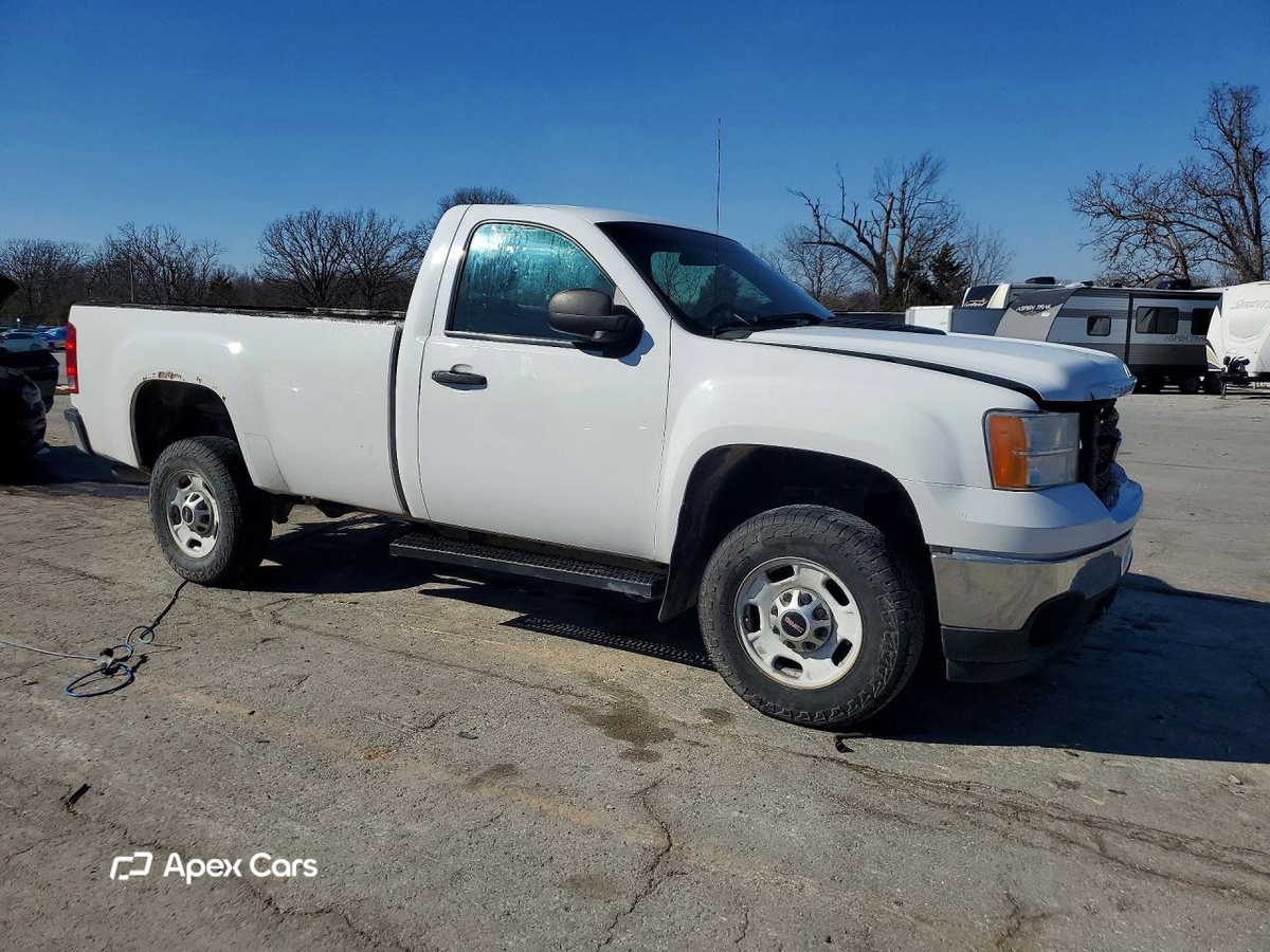 GMC Sierra 2013