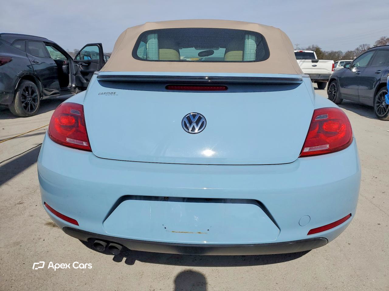 Volkswagen Beetle 2015