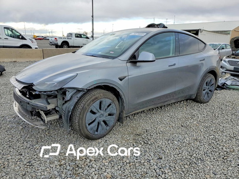 Tesla Model Y 2025 - Image 1 of 14