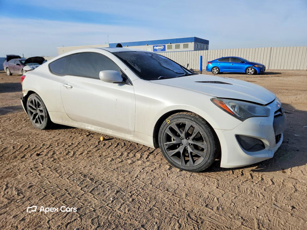 Hyundai Genesis 2013