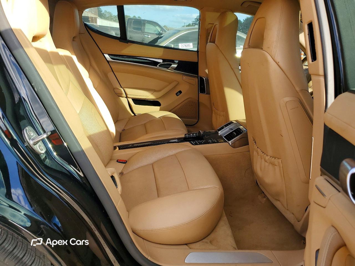 Porsche Panamera 2014