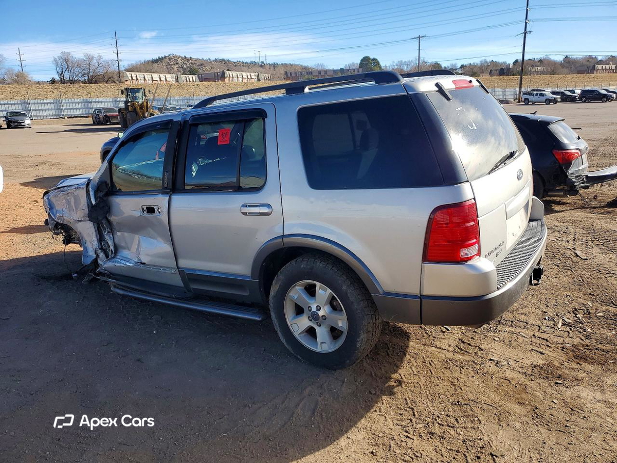 Ford Explorer 2003