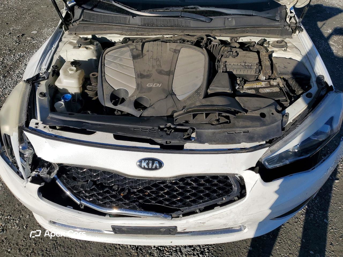 Kia Cadenza 2015