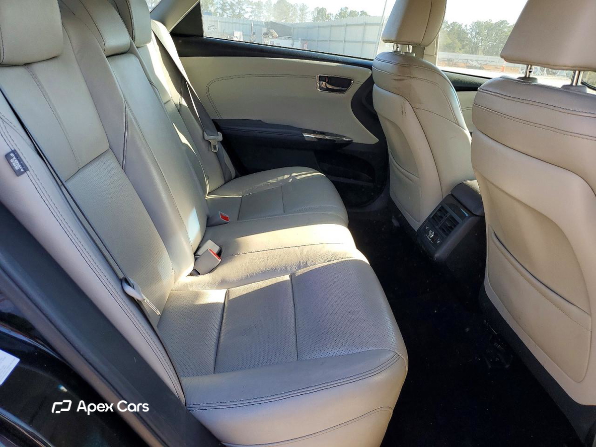 Toyota Avalon 2013